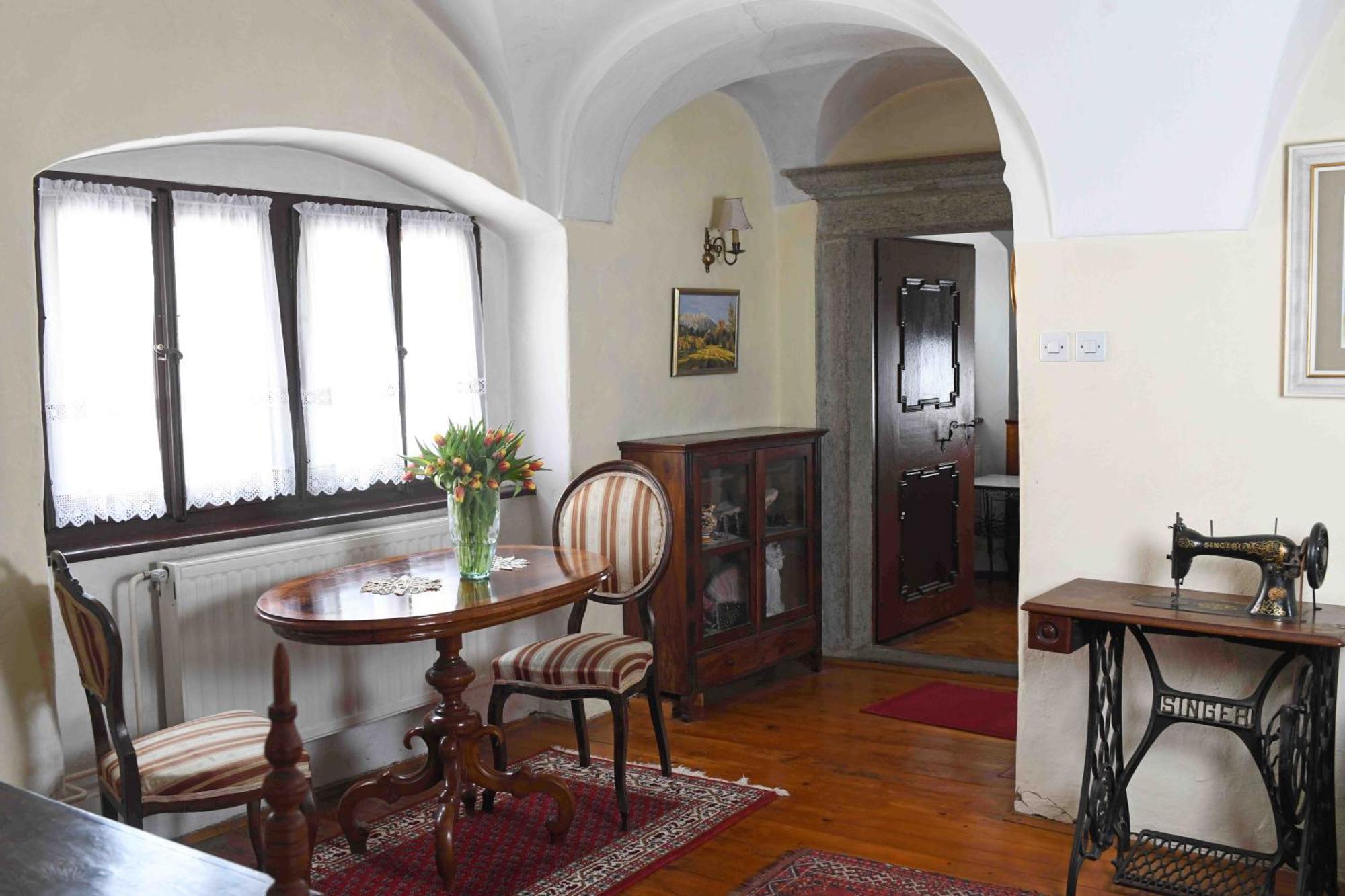 Baroque Villa Near Bled - Resort Vidmar Лешче Экстерьер фото