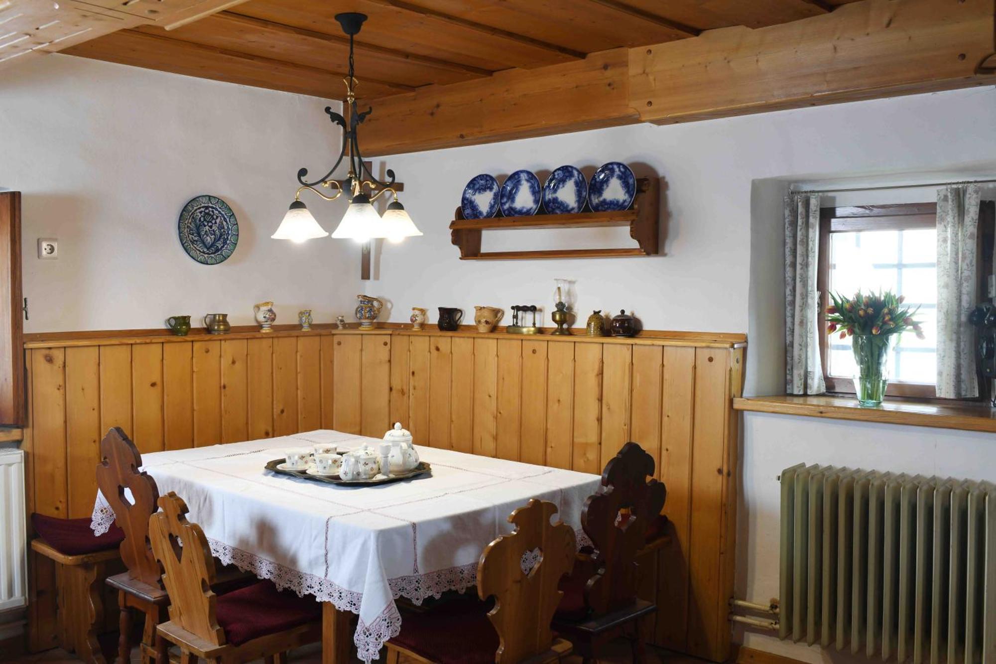 Baroque Villa Near Bled - Resort Vidmar Лешче Экстерьер фото